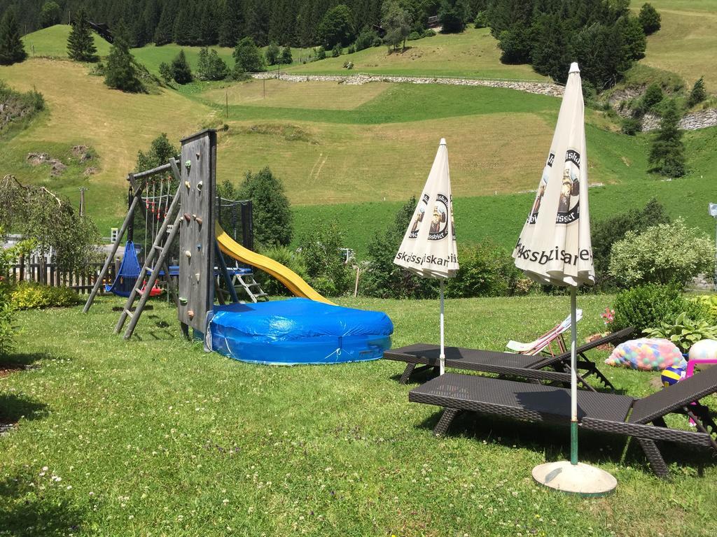 Hotel Garni Gruenmoos Sankt Jakob in Defereggen Dış mekan fotoğraf