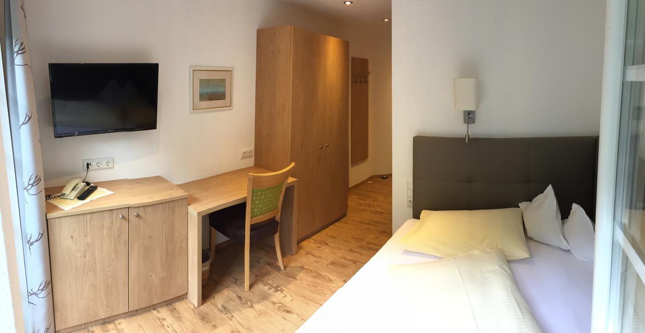 Hotel Garni Gruenmoos Sankt Jakob in Defereggen Dış mekan fotoğraf
